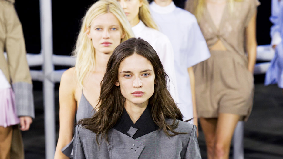 Kim Kardashian Wedding Dress: See Designer Gowns She Should Wear