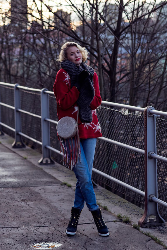 How to style a scarf.