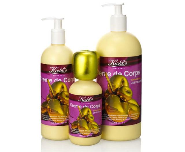 How Eva Mendes Gets Holiday Party Ready