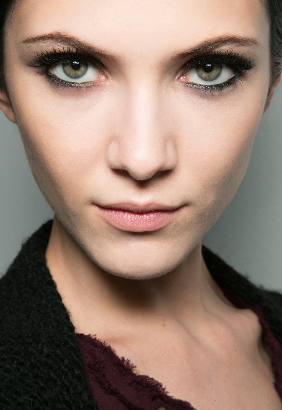 Fuller Eyelashes: Makeup Tricks for Your Mascara