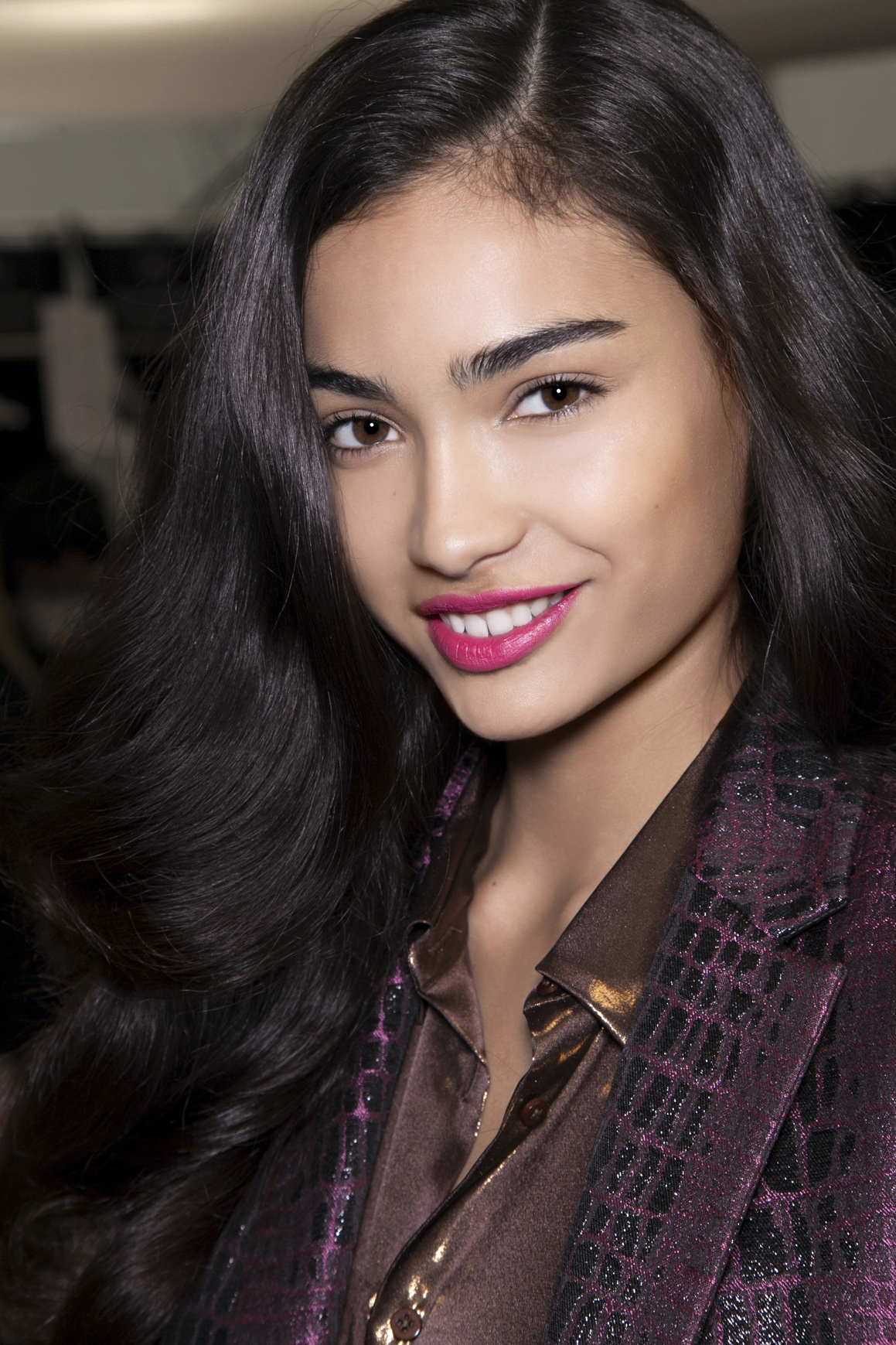 How to Banish Embarrassing Peach Fuzz