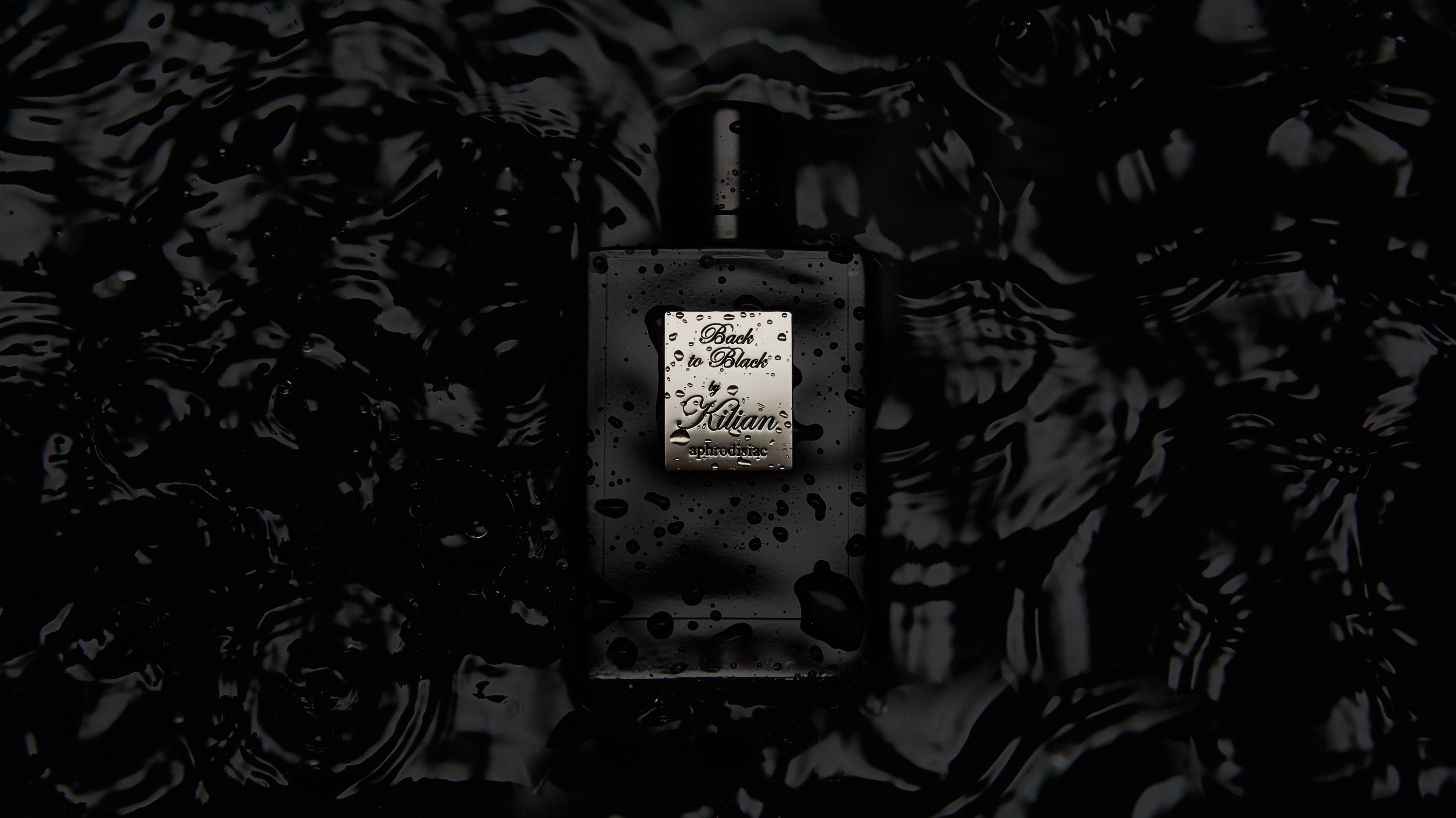 The Great (Though Largely Unsuccessful) Aphrodisiac Perfume Experiment