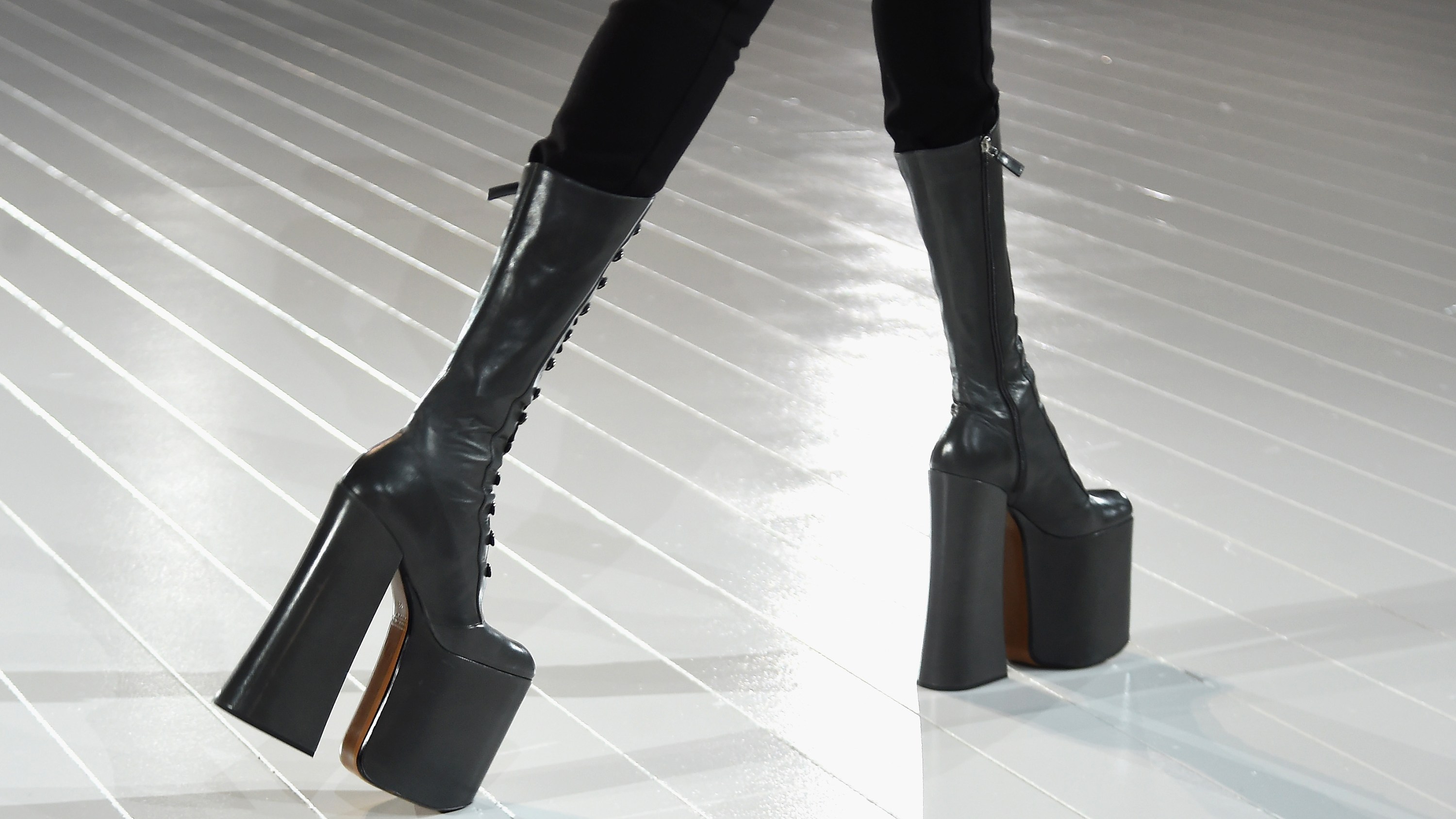 marc jacobs boots