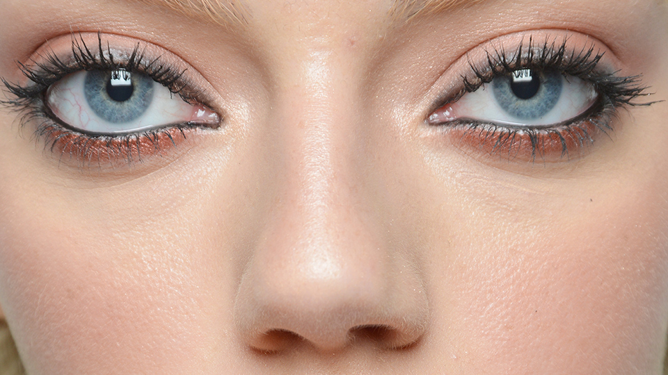 Foreo Iris Illuminating Eye Massager: Review