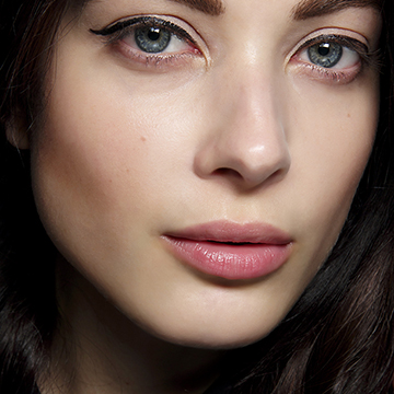 Acure Organics' Brightening Facial Scrub Will Change You