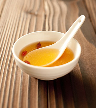 How You Can Get Clearer Skin by Drinking Bone Broth - Daily Makeover