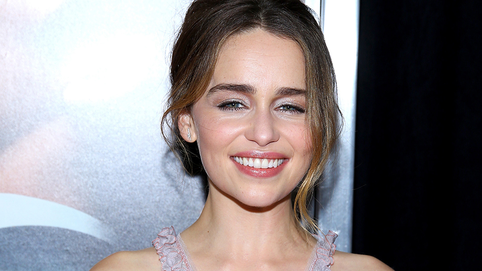 'Game of Thrones' Star Emilia Clarke Says She 'Never' Gets Hit On