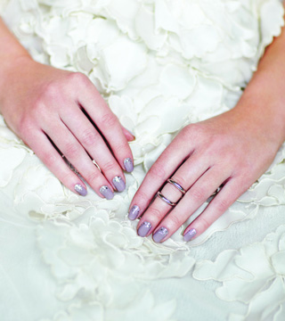 Essie to Launch Professional Gel Manicure That Won't Damage Nails