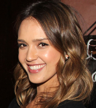 Zoë Kravitz Uses This Kopari Oil Everywhere & It's on Sale at Amazon