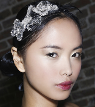 JLo's Wedding Hair Feels Both Retro & Current at the Same Time