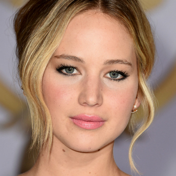 6 Essential Makeup Tips for Hooded Eyes