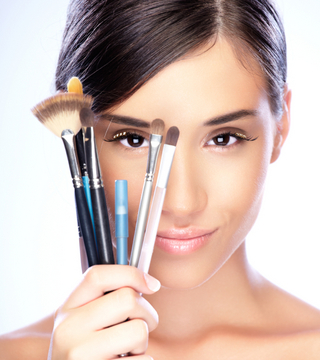 How The New Smoky Eye Can Help You Bust Out Of Makeup Rut