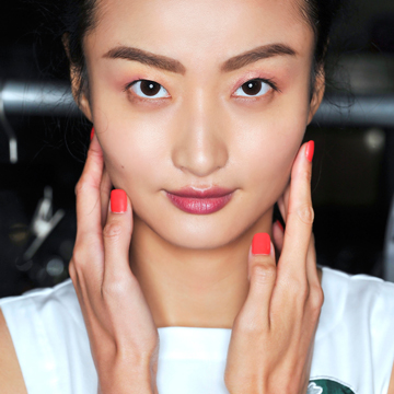 Best Nail Polish Color For Each Myers-Briggs Personality Type 2021