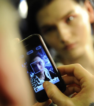 Get Holiday Picture Ready Under Hour