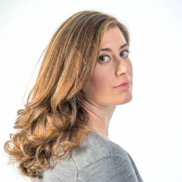 Real Girl Makeover: "I Want Blonde Hair!"