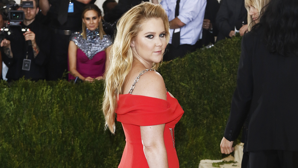 Amy Schumer Fight Back at Body-Shamers