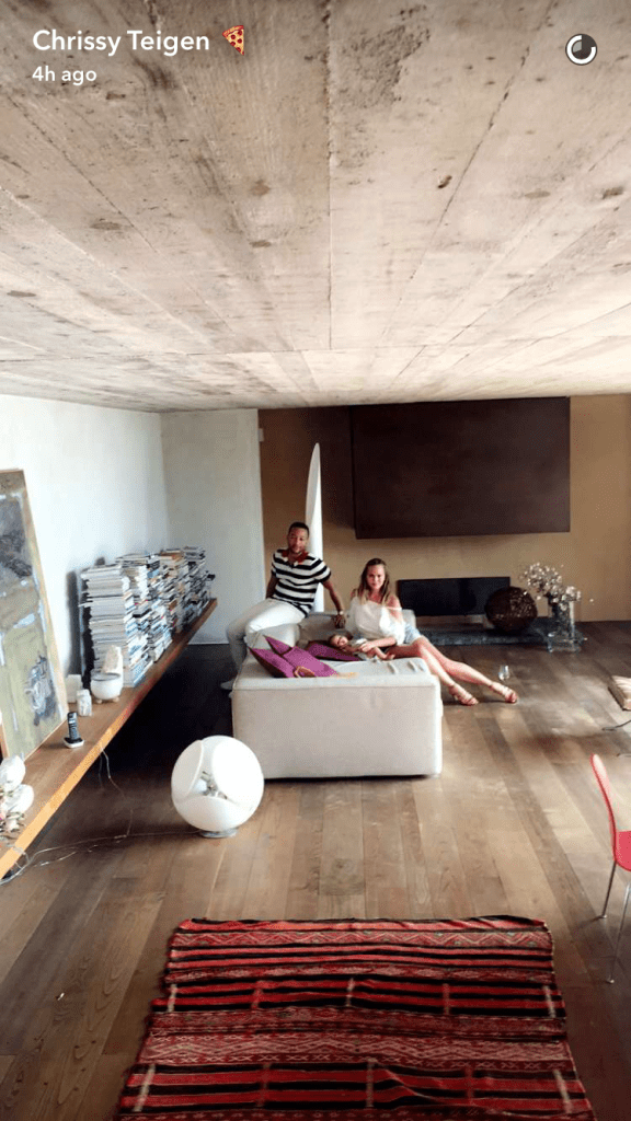 Snapchat/Chrissy Teigen