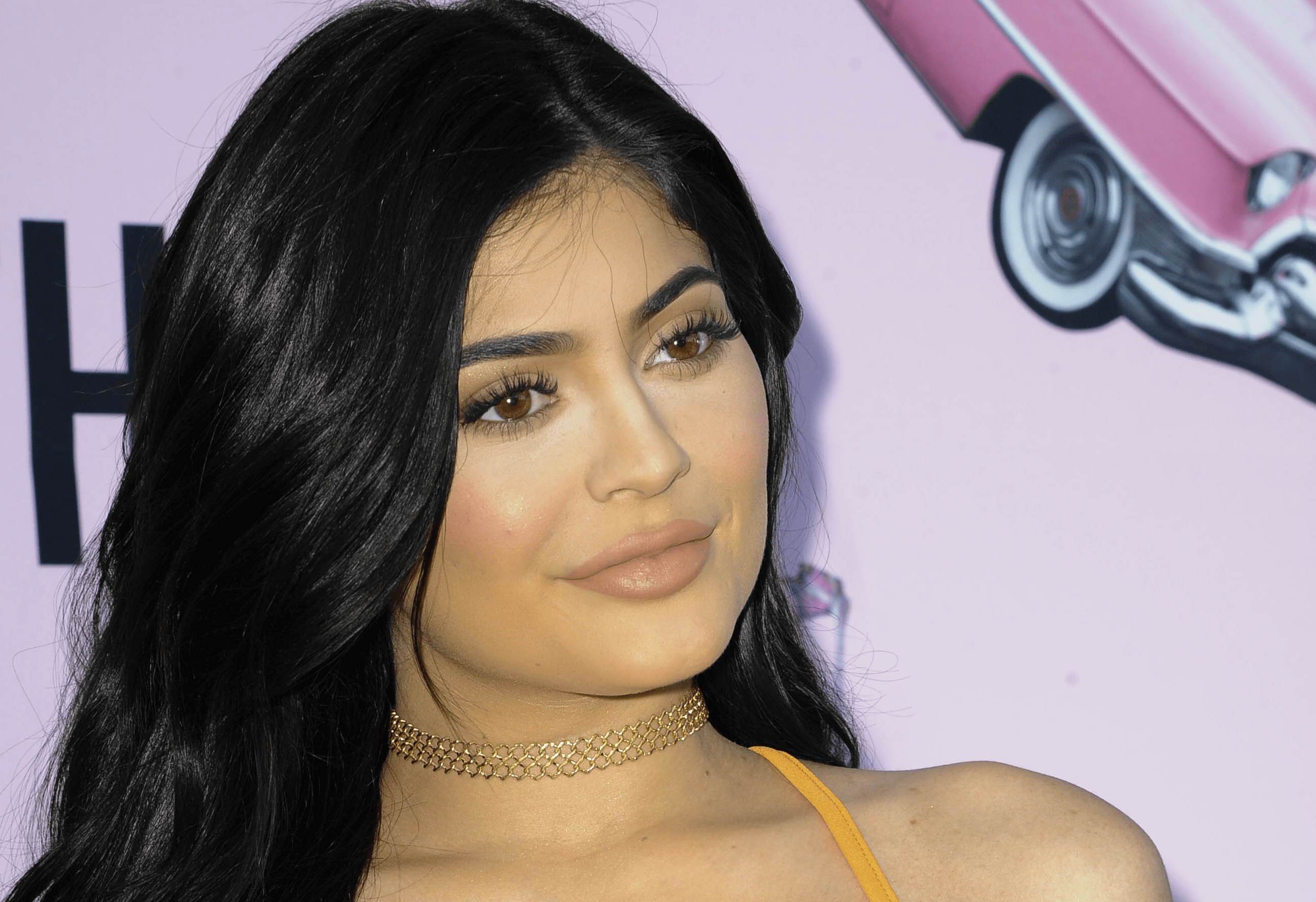 Kylie Jenner Disables Comments on IG, Tired of All the 'Self Promoting'