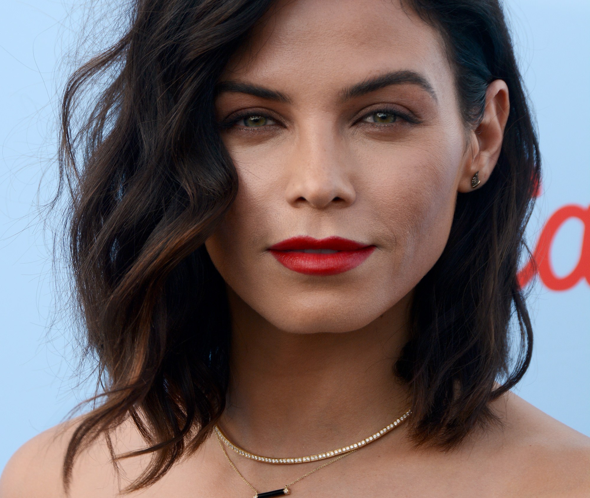 Jenna Dewan Tatum Debuts Fringed Bangs