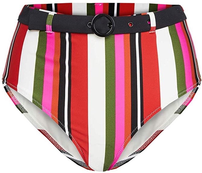 STYLECASTER | What to Wear to a Barbecue