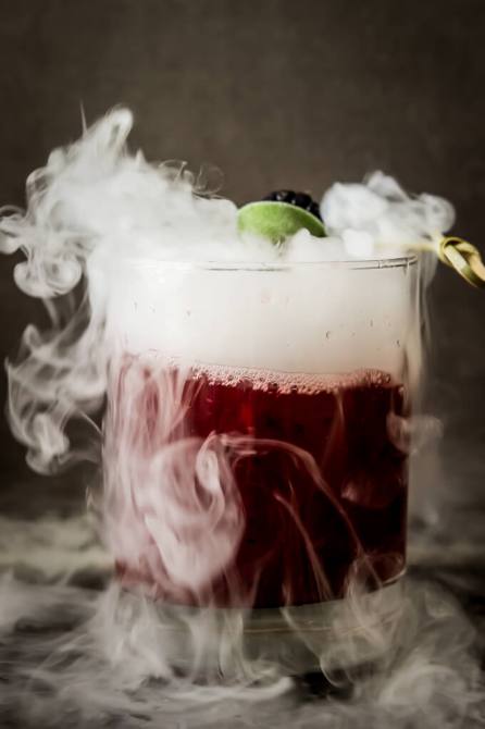 STYLECASTER | Halloween Cocktails