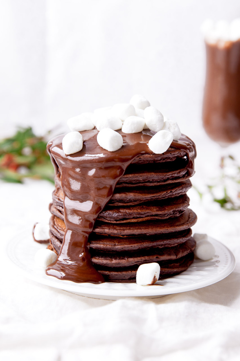 STYLECASTER | comfort food recipes | hot chocolate pancakes