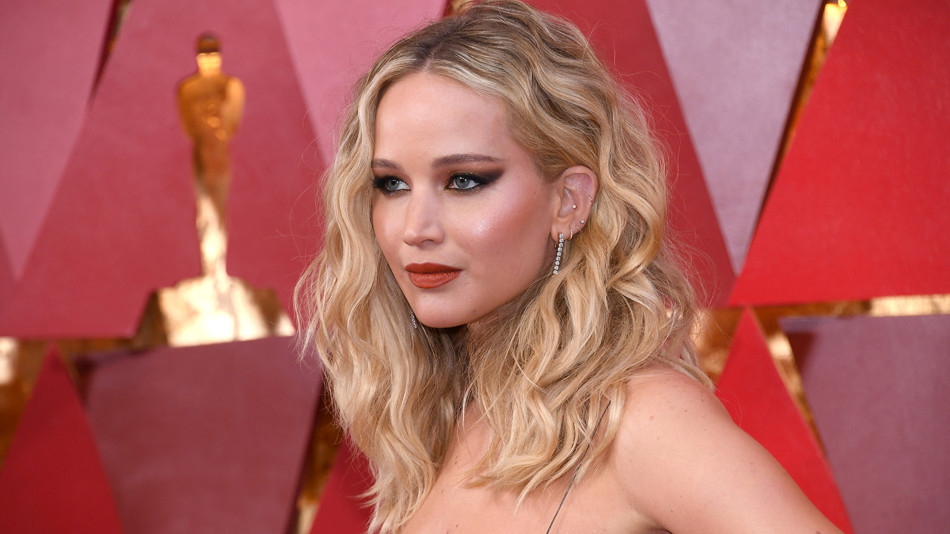 Jennifer Lawrence at the 2018 Oscars