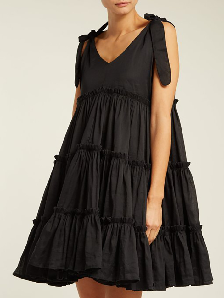 STYLECASTER | Your 2019 Fashion Forecast: Ruffles Are Back in a Big, Big Way