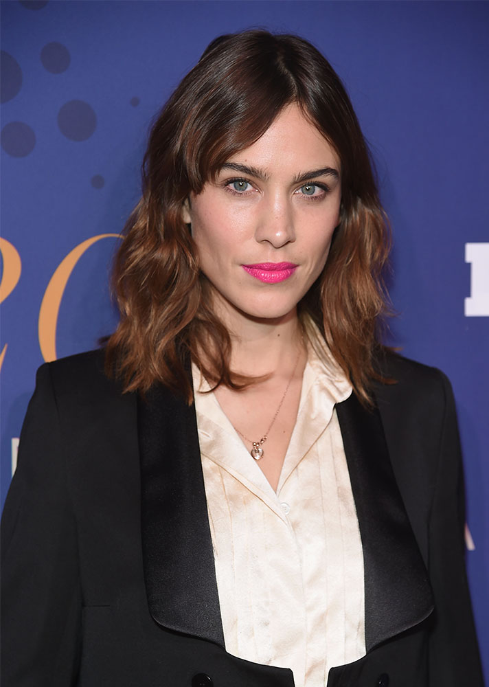 STYLECASTER | Celebrity Shag Hairstyles | Alexa Chung