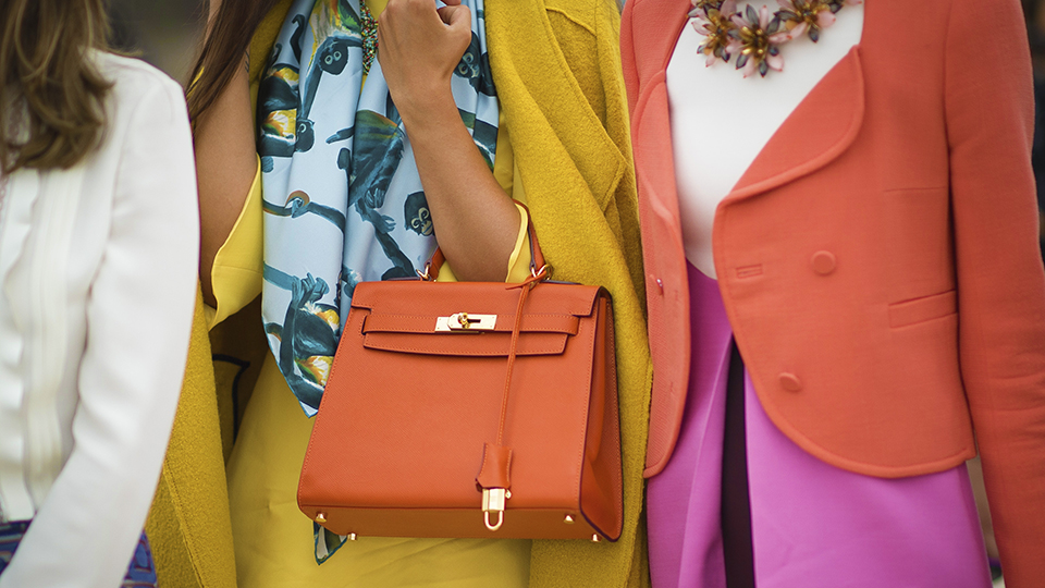21 Ways to Wear Pantone's Color of the Year, Living Coral