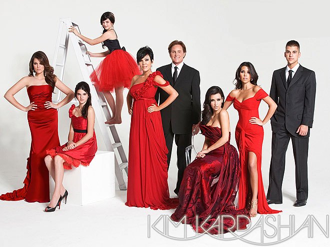 STYLECASTER | Kardashian Christmas Cards