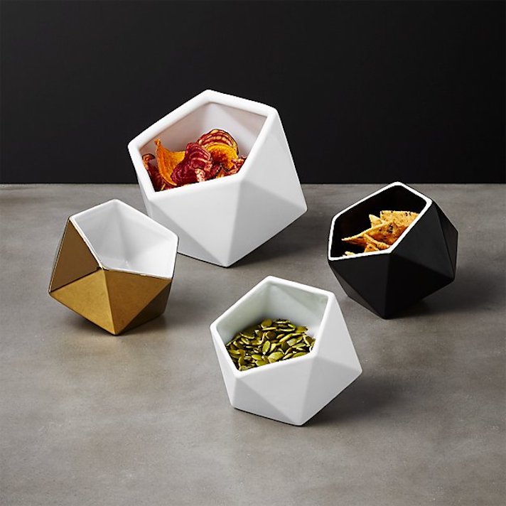 STYLECASTER | The Shopper's Guide to New Year's Eve Decor