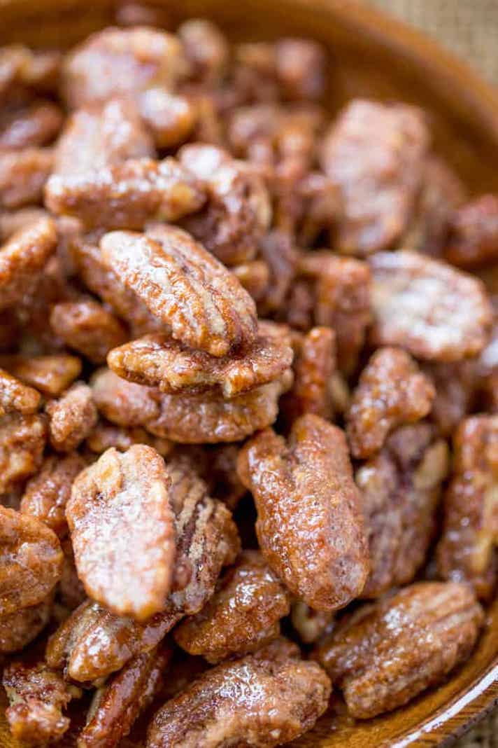 STYLECASTER | Impressive Holiday Desserts You Can Make in a Slow Cooker | Candied Cinnamon Pecans