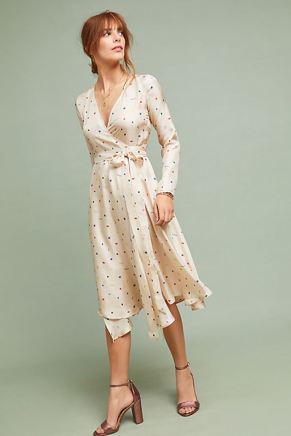 STYLECASTER | Robe Silhouettes Are the Chicest Way to Get Comfy-Luxe Style in 2019