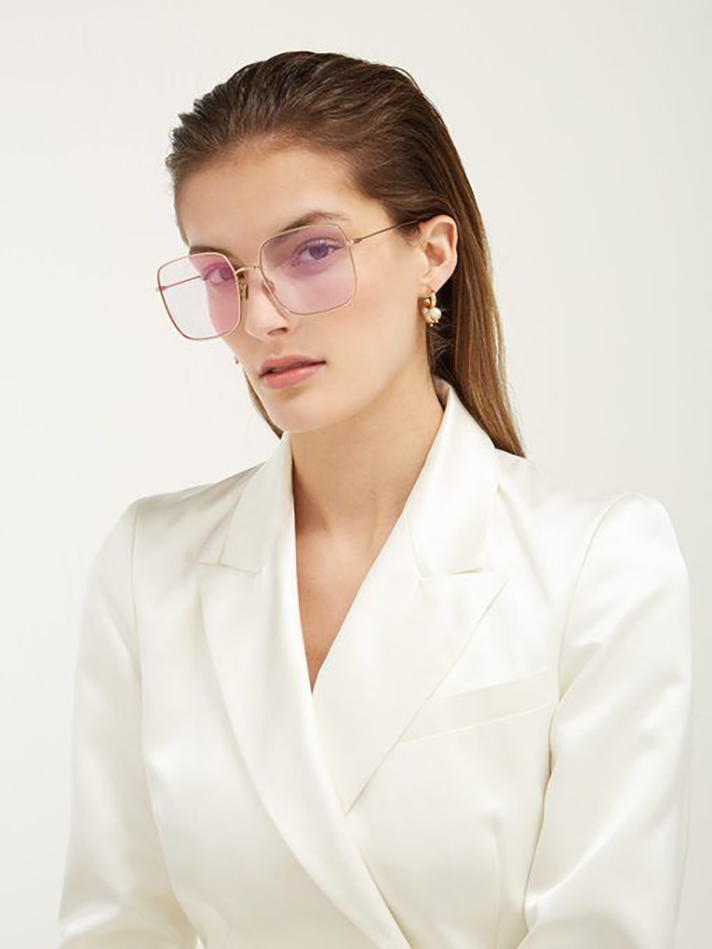 STYLECASTER | Winter Sunglasses Are the Underrated Accessory You Can't Overlook