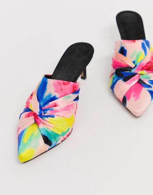 STYLECASTER | Wide-Fit Statement Shoes