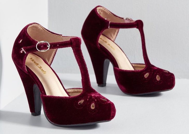 STYLECASTER | Wide-Fit Statement Shoes