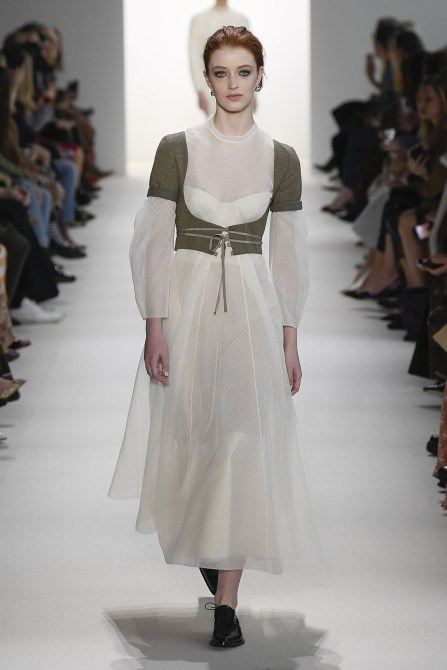 STYLECASTER | 7 Can't-Miss Trends from New York Fashion Week Fall/Winter 2019, According to a Stylist