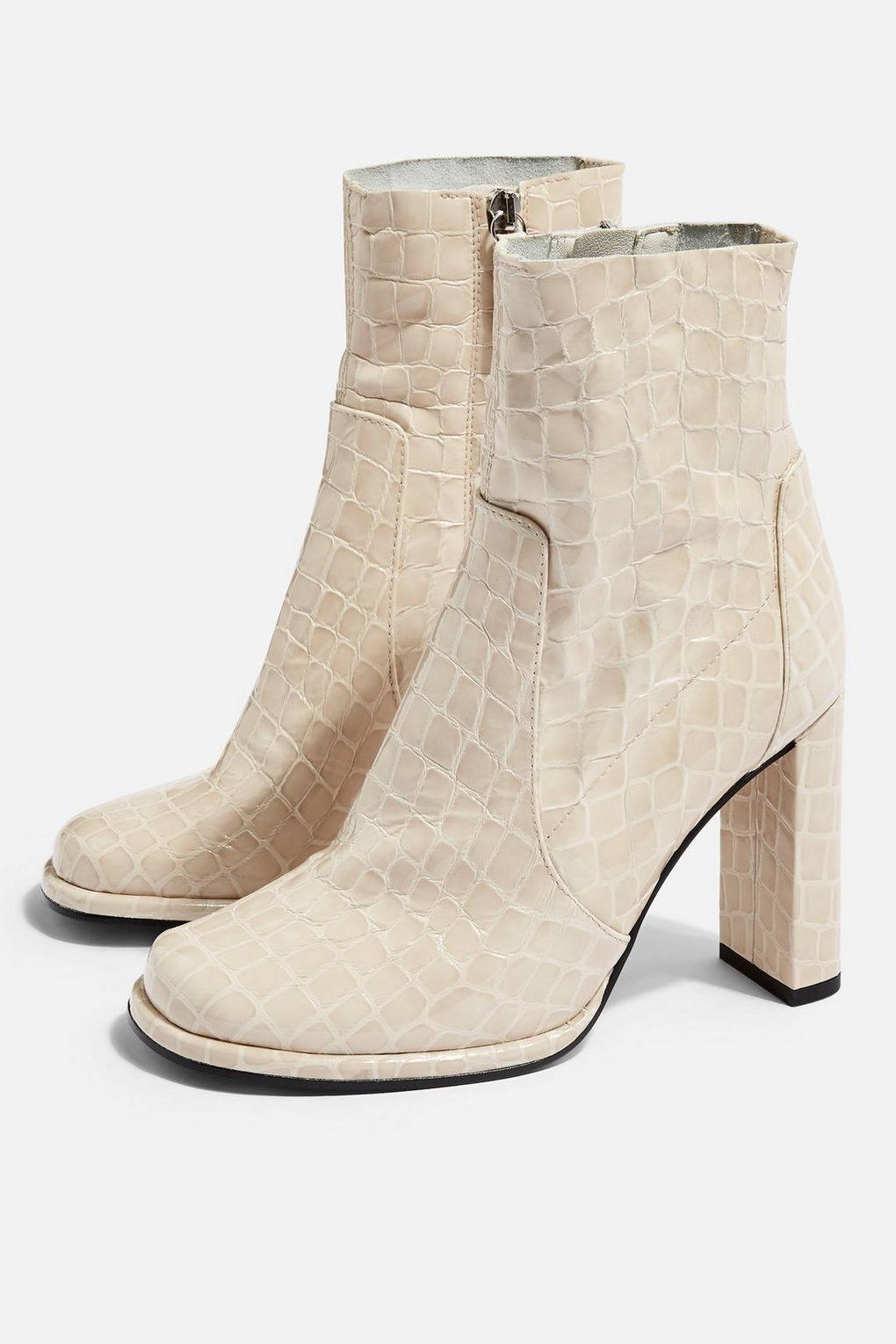 Croc-Effect Ankle Booties Are Effectively Replacing Last Season’s Snakeskin | STYLECASTER