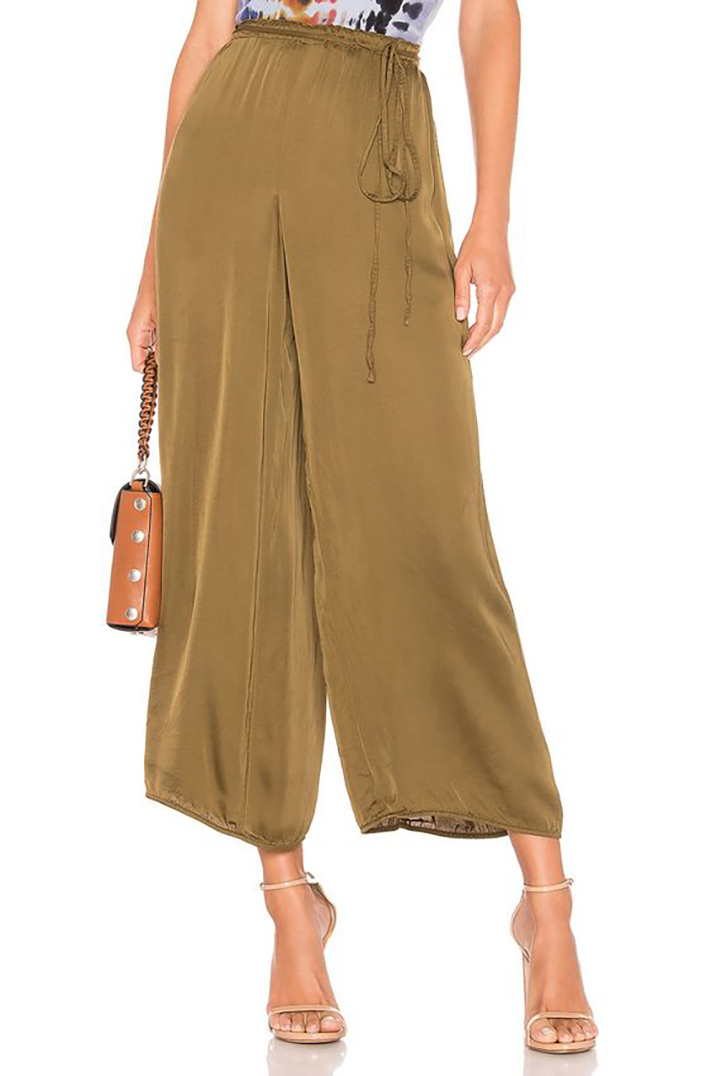 STYLECASTER | Spring Pants Are Here to Make Your Life Cuter and More Comfortable