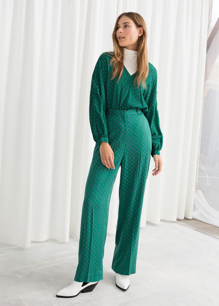 STYLECASTER | There Are So Many Sweet Deals on Spring Pants Right Now