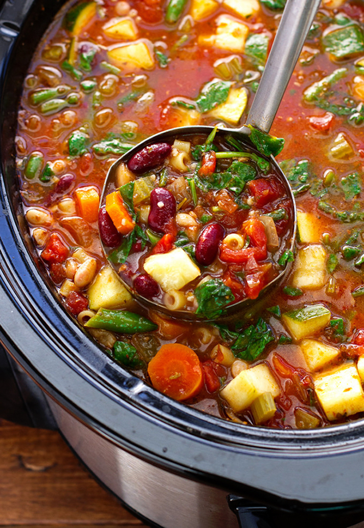 STYLECASTER | 17 Slow-Cooker Soups with Tons of Fresh Greens | Minestrone Soup