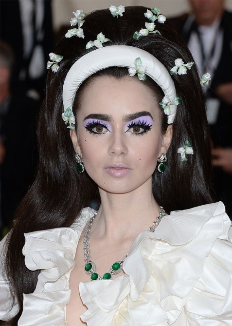 met-gala-2019-lily-collins