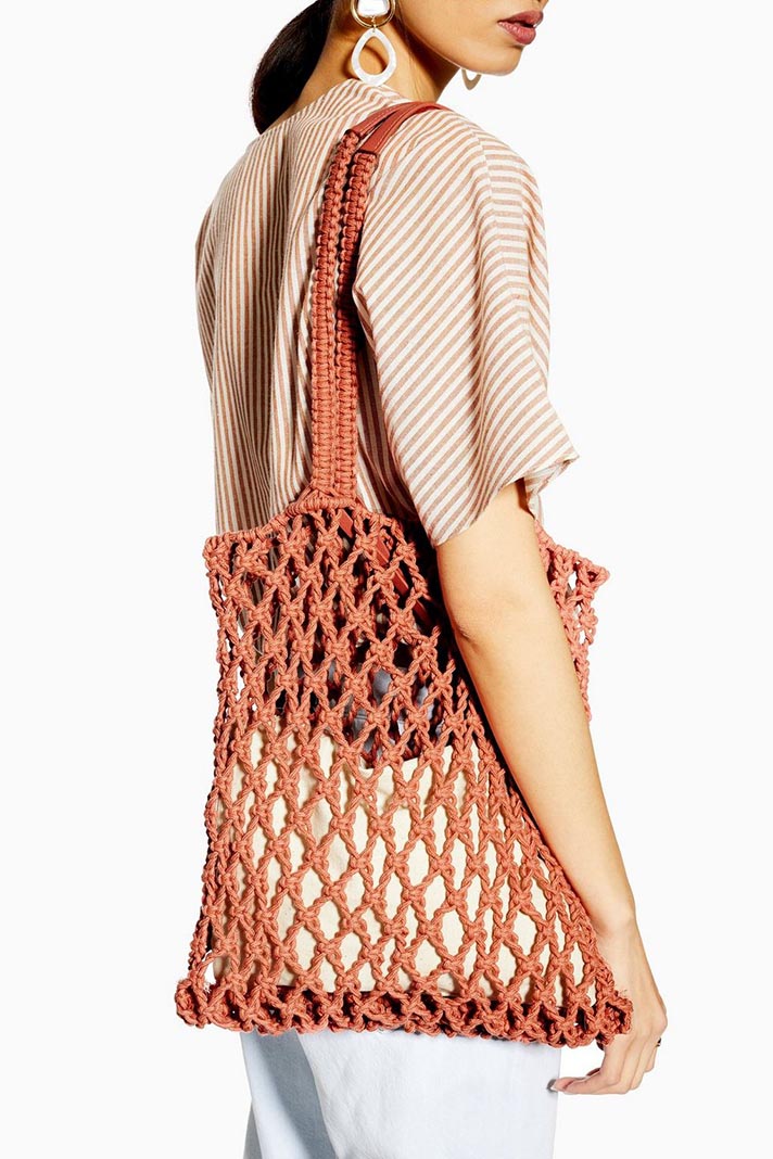 StyleCaster | What Summer Bag You Should Buy, Based On Your Myers Briggs