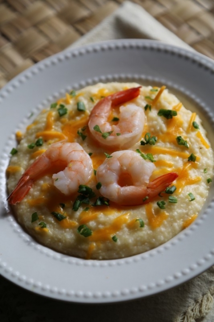 STYLECASTER | 17 Slow-Cooker Seafood Recipes for When You're Sick of Chili | Shrimp and Grits