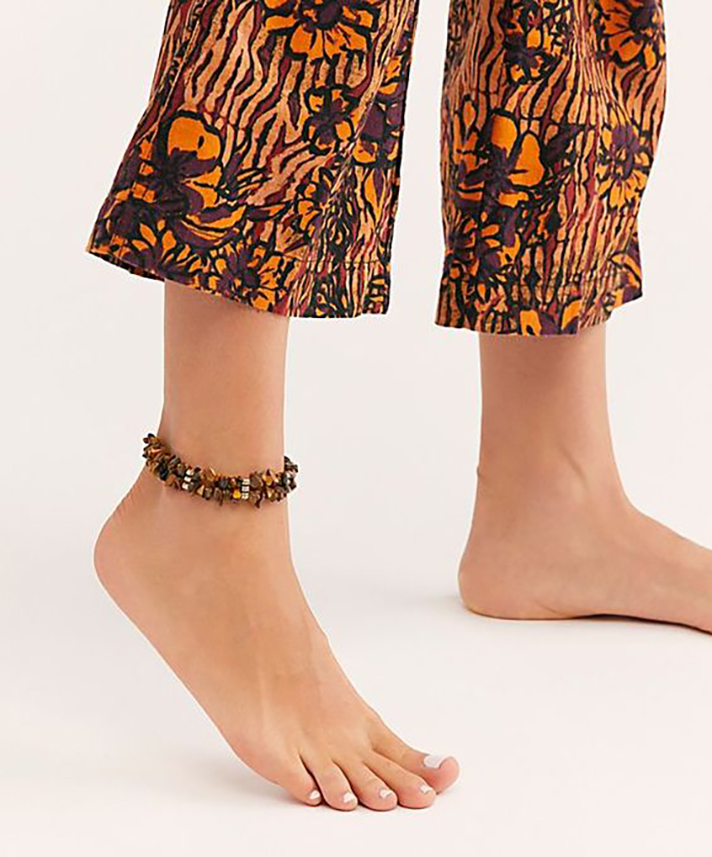 STYLECASTER | Anklets Are Summer 2019's Coolest Jewelry Trend