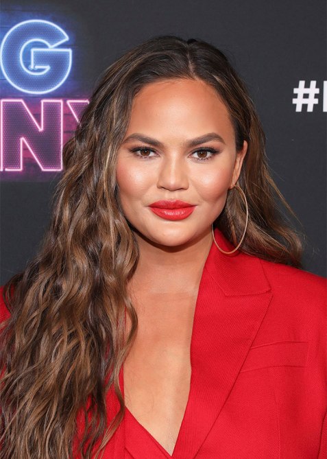 celeb-hair-makeovers-chrissy-teigen