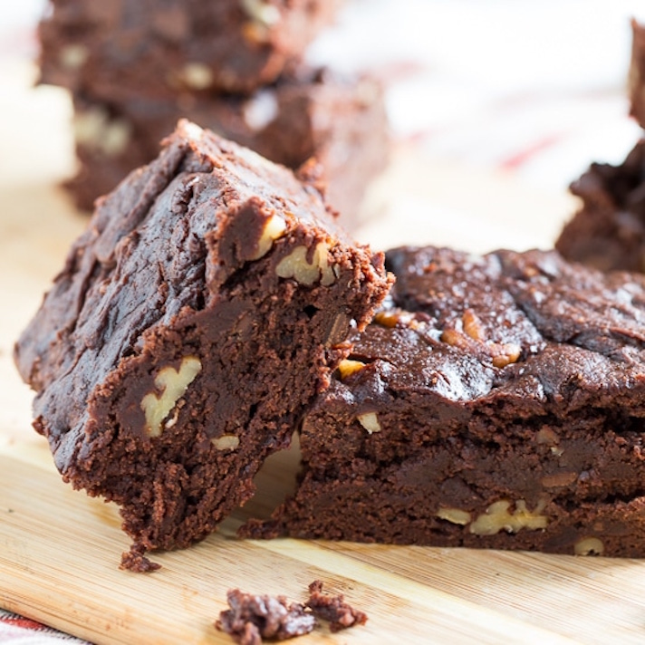 STYLECASTER | 15 Slow-Cooker Brownie Recipes You Won't Be Able to Stop Eating | Triple Chocolate Pecan Brownies