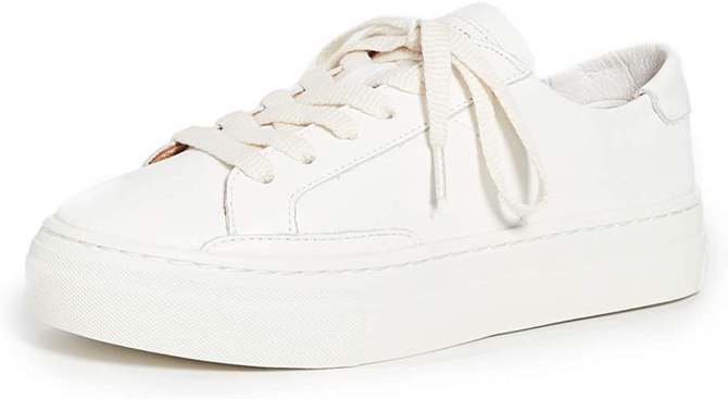 STYLECASTER | What to Wear to a Barbecue