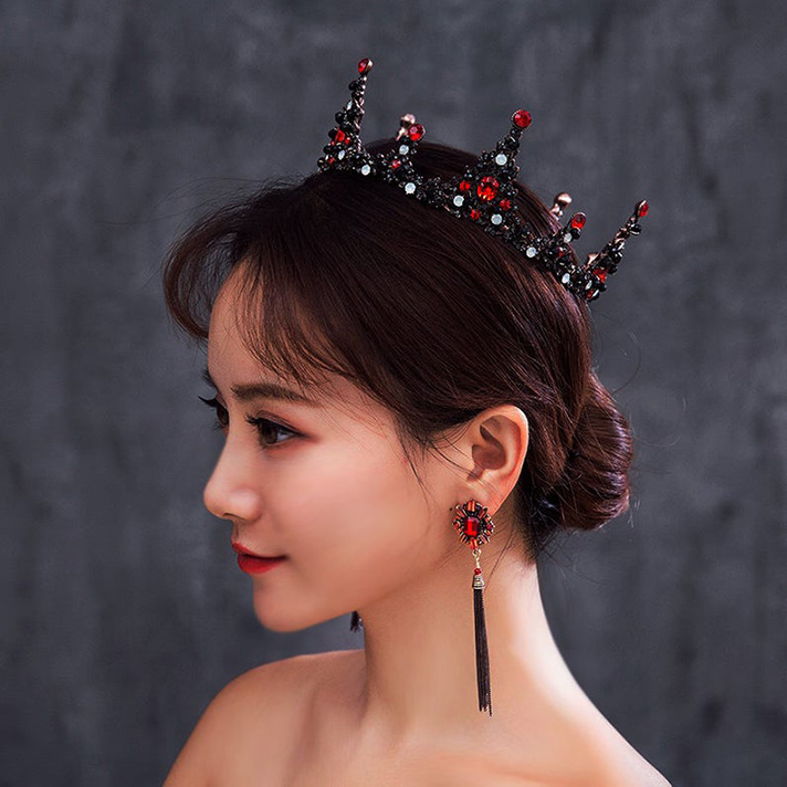 STYLECASTER| The Completely Incomplete Guide To Dressing Like You’re In A BLACKPINK Music Video